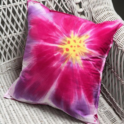 flower tie dye pillow
