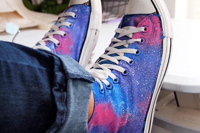 Galaxy-Painted-Converse-2-1