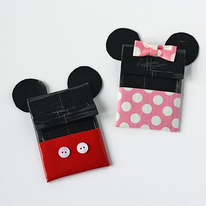 duct-tape-mickey-minnie-gift-card-holder-1
