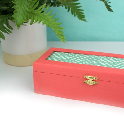 DIY Fabric Jewelry Box thumbnail