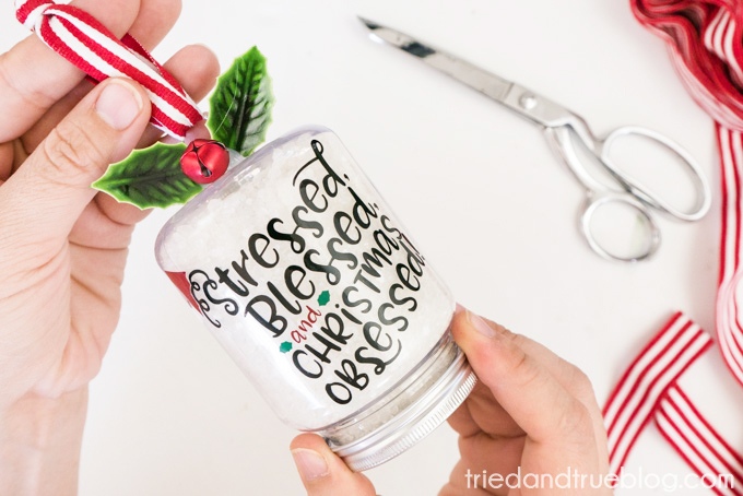 DIY Cricut Christmas Gifts - A Little Craft In Your Day