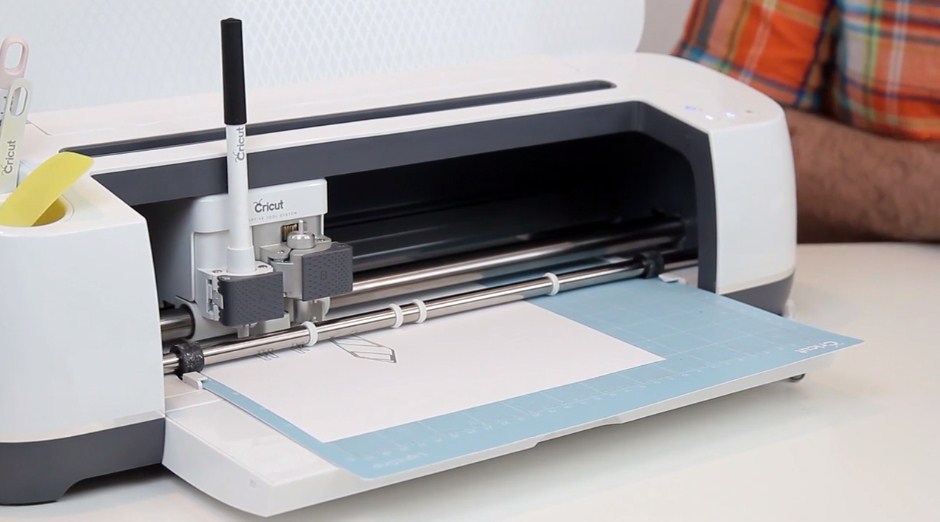 How To Write and Cut with Your Cricut