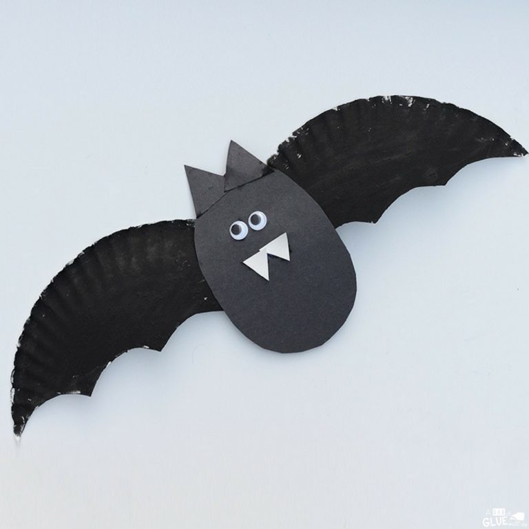 Paper Plate Bat Craft 