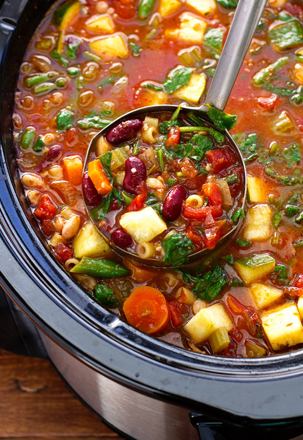 Homemade Minestrone Soup 
