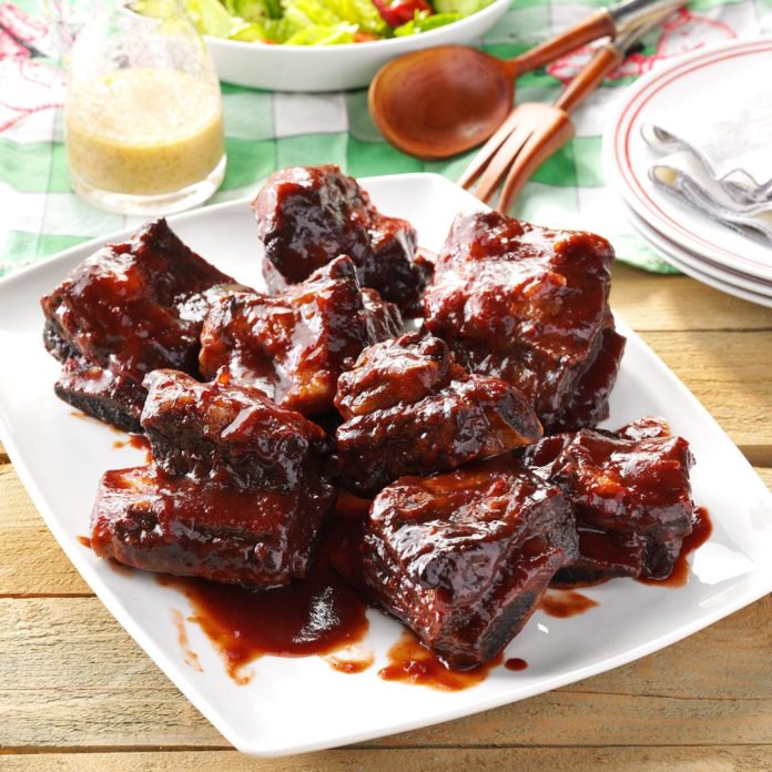 Barbecued Beef Ribs 