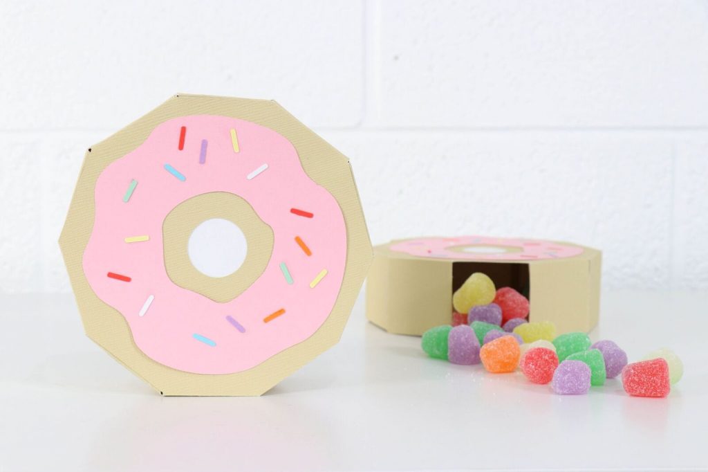 Cricut donut box craft for kids