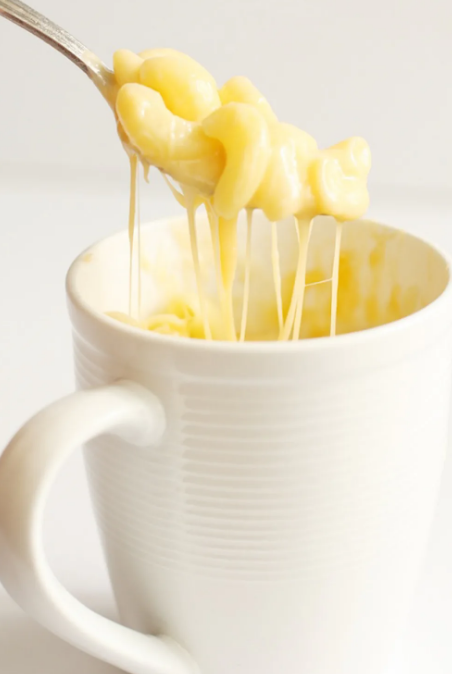 recipes you can make in your dorm room  - mac and cheese made in a mug