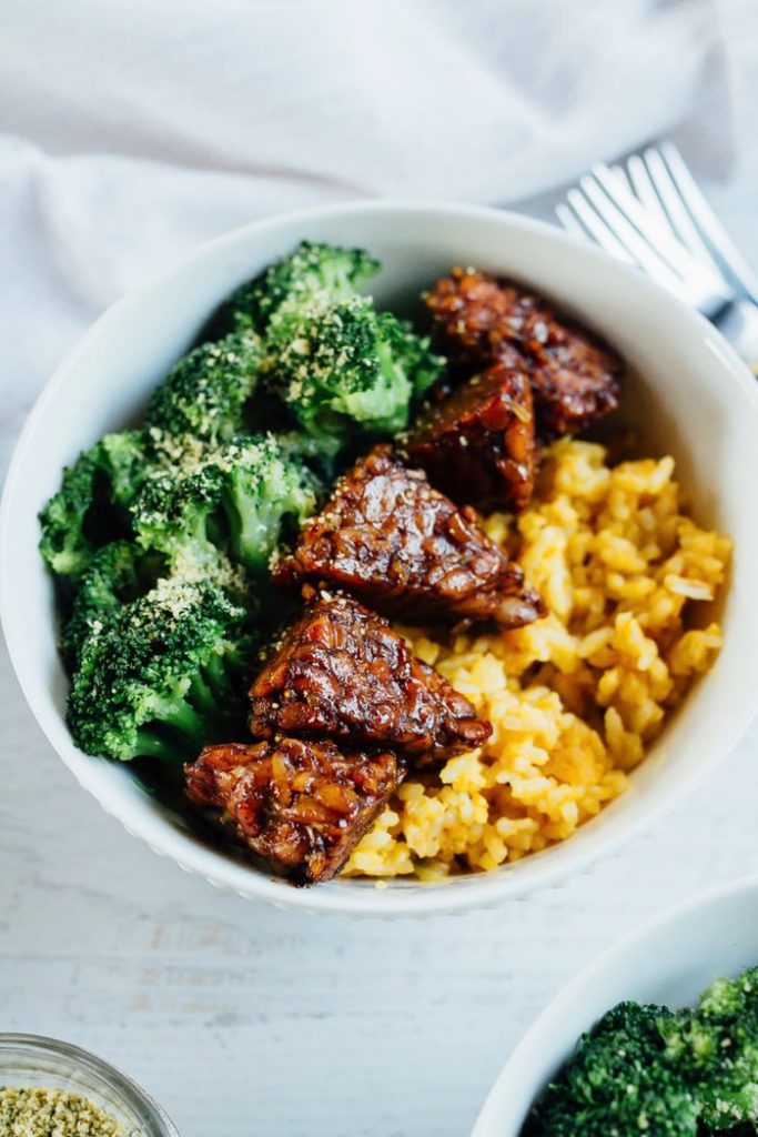 Maple balsamic tempeh bowls with creamy pumpkin rice and steamed broccoli