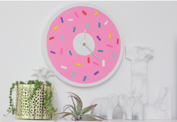 DIY donut clock craft for kids