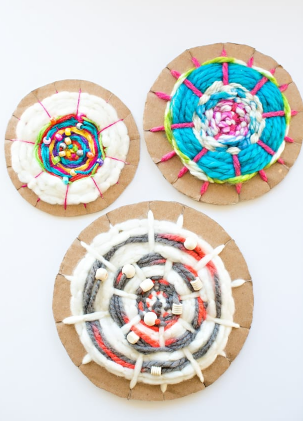 easy and fun cardboard circle weaving art crafts for kids 