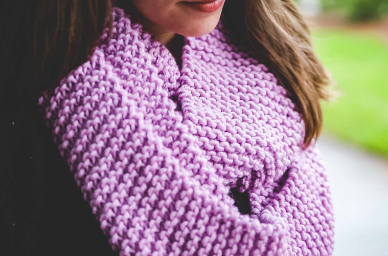 How To Knit Scarf For Beginners - Fun and Easy Activity