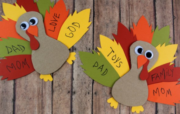 adorable cardboard thankful turkey