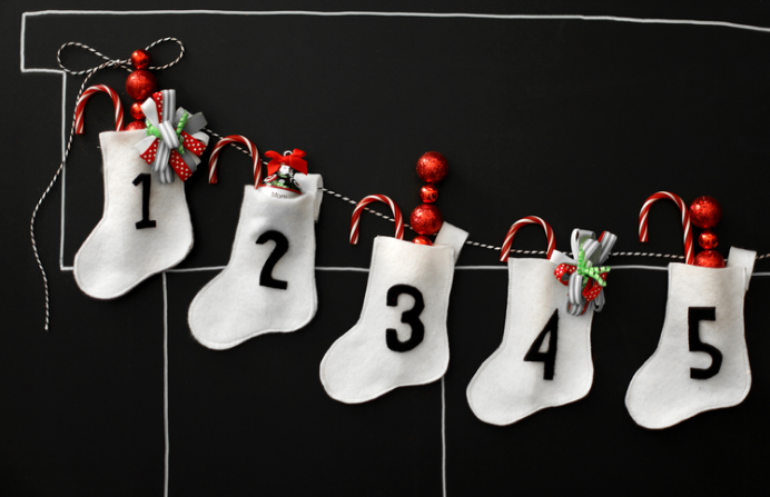 countdown to christmas advent calendar craft holiday decor 