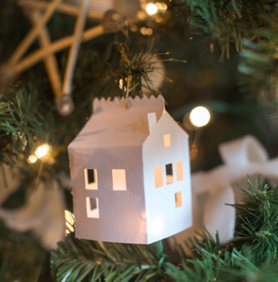 DIY PAPER HOUSE CHRISTMAS ORNAMENT 