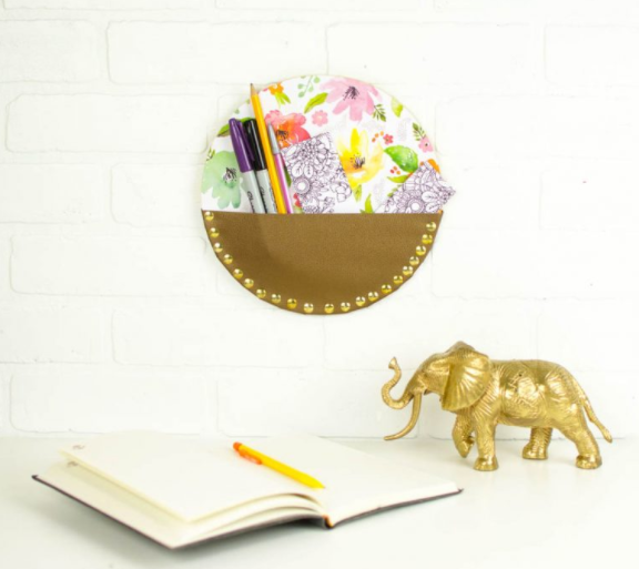 COOLEST CRAFT IDEA FOR TEENS – LEATHER POCKET WALL ORGANIZER 