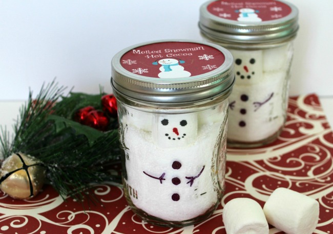 Melted Snowman Hot Cocoa fun and easy homemade gifts for Christmas