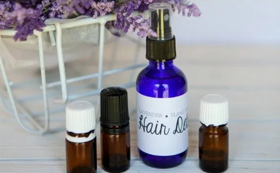 DIY Essential Oil Hair Detangler Spray works for all hair types
