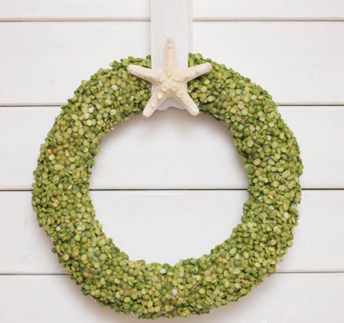 Summer Wreath with Split Peas in Four Easy Steps