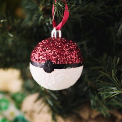 50 Christmas Ball Ornaments thumbnail