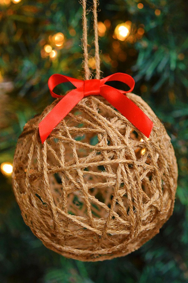 Twine ball Christmas ornaments perfect if your tree has a rustic theme
