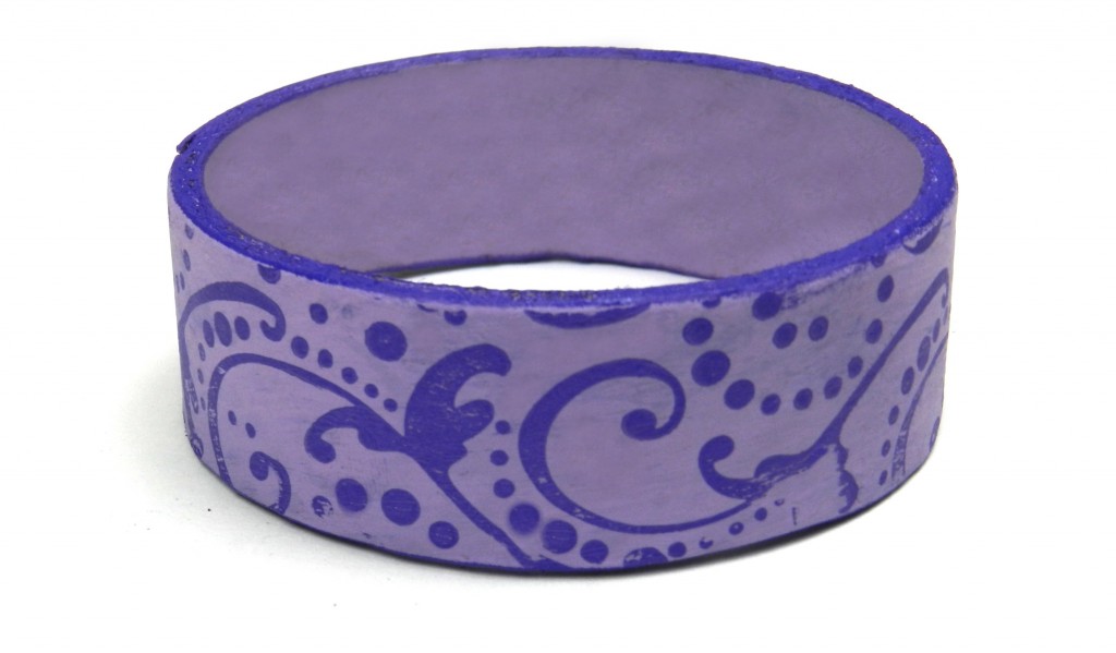 STAMPED CARDBOARD CUFF WITH CLEARSNAP PERFECT JEWELRY AND ACCESSORY