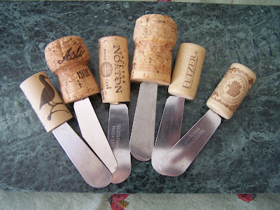Canape' knives with cork handles