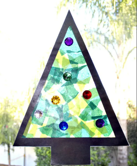 CHRISTMAS TREE SUN CATCHER HOLIDAY CRAFT FOR KIDS