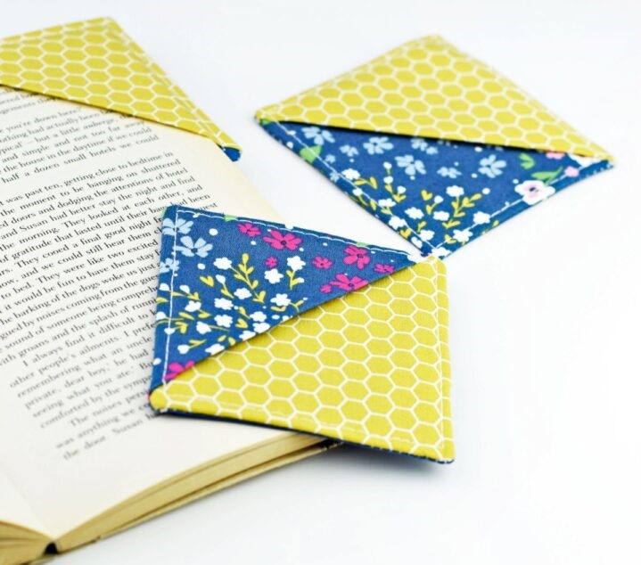 easy and cute DIY bookmark sewing project for book lover