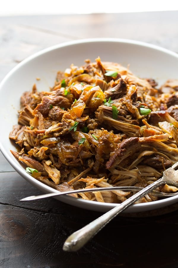 Slow cooker maple pulled pork recipe in under 10 minutes