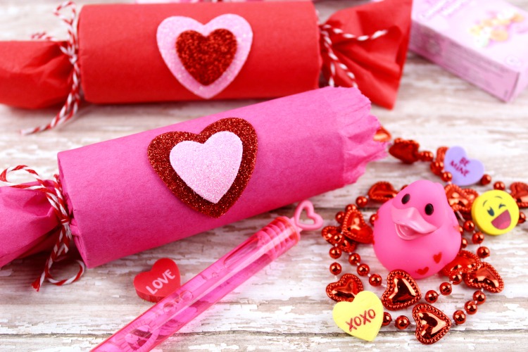 Easy to make Valentine's day treat poppers