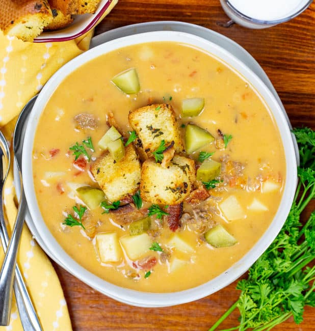 Cheeseburger Soup a delicious and easy to make recipe in under 30 minutes
