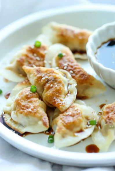 SESAME CHICKEN POTSTICKERS is an easy to make freezer-friendly, perfect for dinner