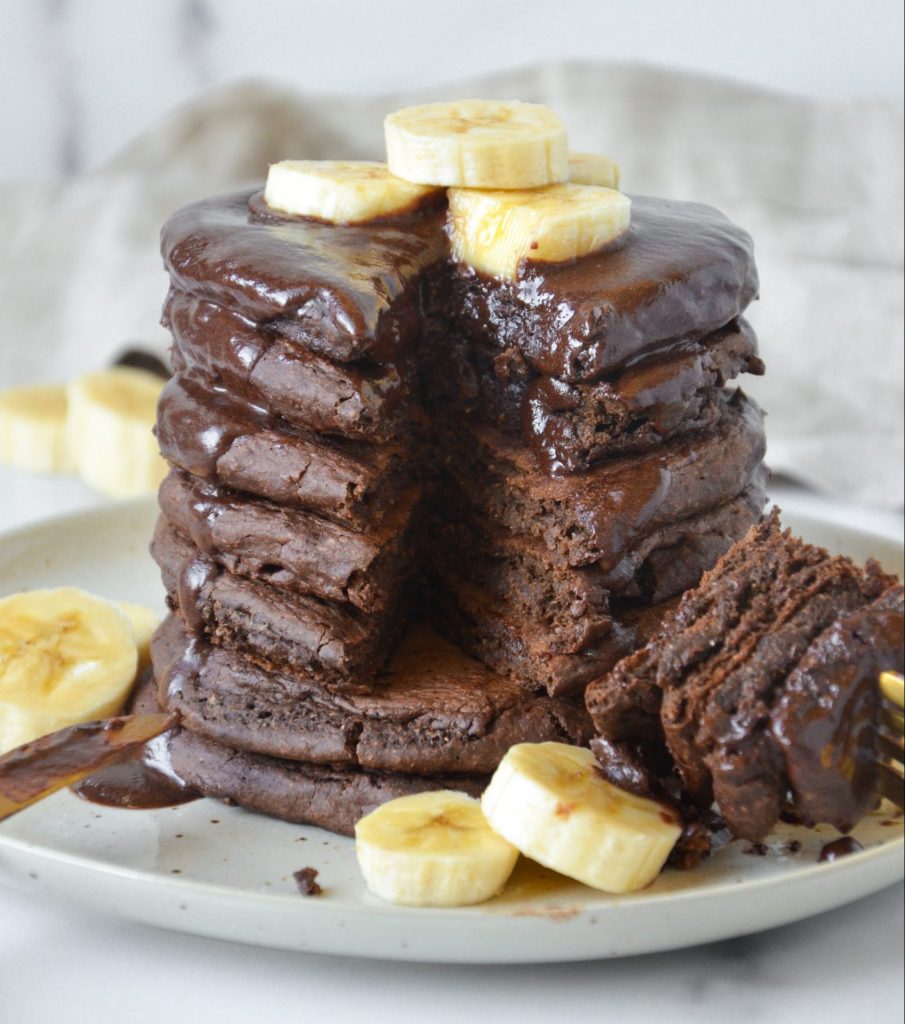 Chocolate Protein Pancakes with Chocolate Sauce a Fluffy and Flavorful Recipe for Breakfast