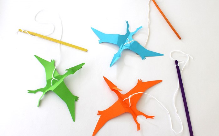Easy to make paper pterodactyl puppets