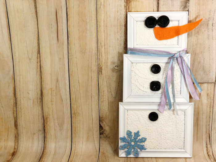 simple dollar store snowman picture frames