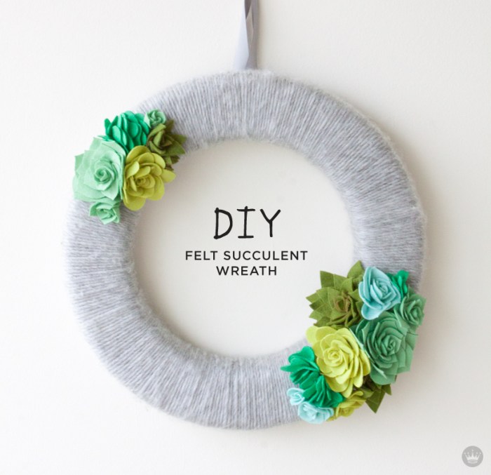 DIY felt succulent wreath