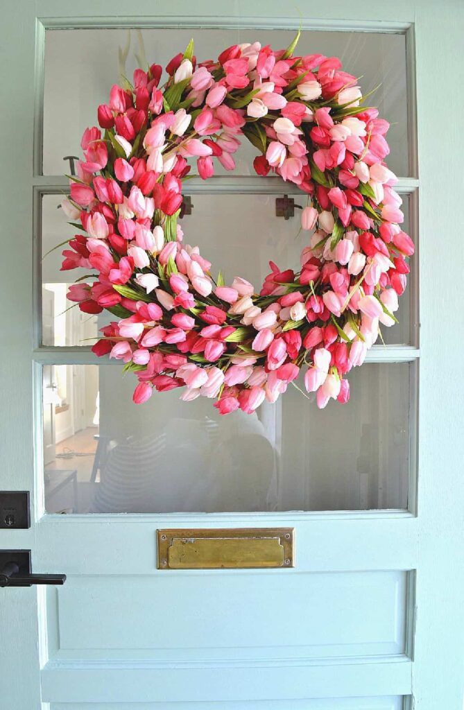 pretty DIY tulip spring wreath