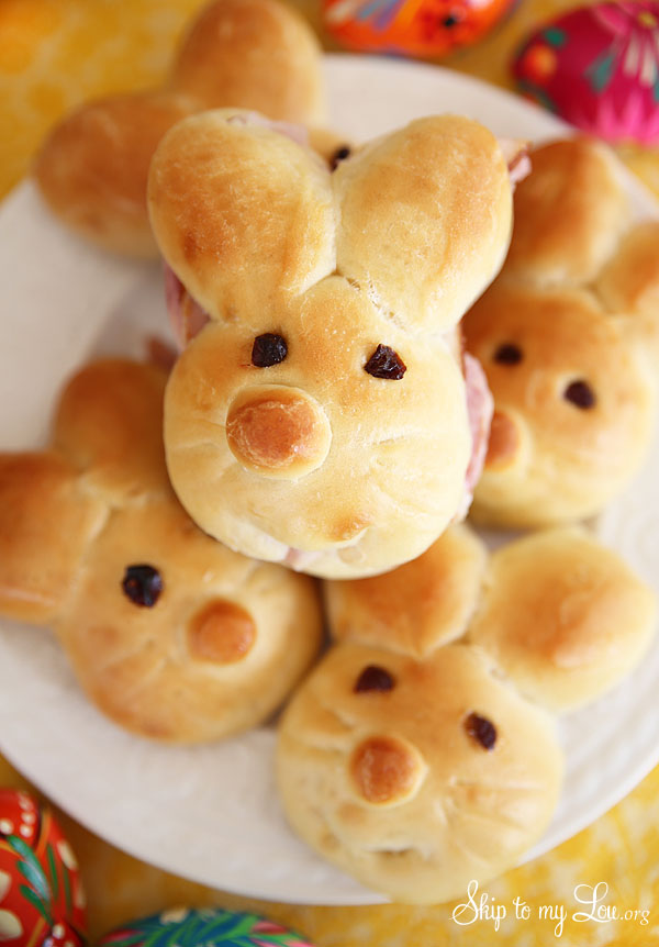 Easy and Cute Bunny Rolls Rabbit Bread Kids Treat for Easter