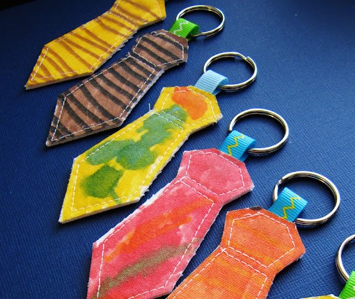 EASY DIY NECKTIE KEY RING FOR FATHERS DAY