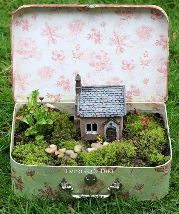 Fairy Garden made from Old Suitcase 