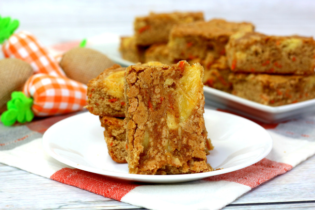 Delicious Carrot Cake Blondies Recipe for the family