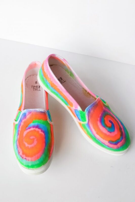 How to Decorate Shoes A Little Craft In Your Day