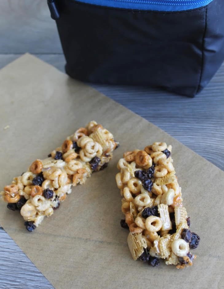Homemade Cereal Bar a snack that is very packable for back to school lunches