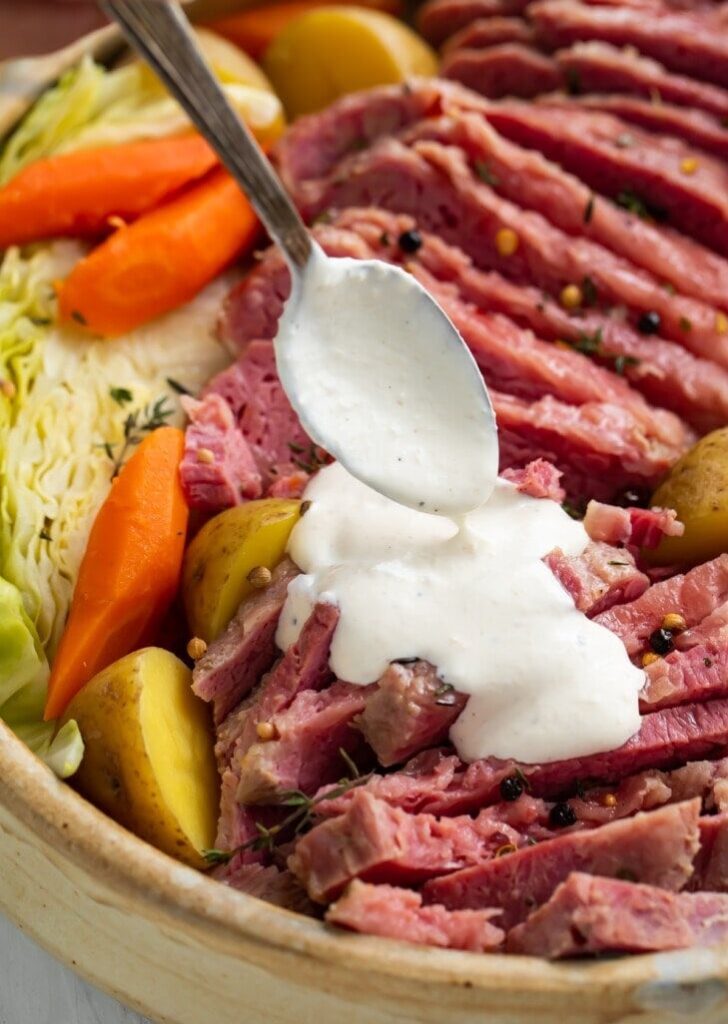slow cooker corned beef and cabbage 