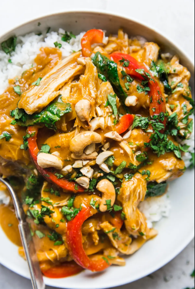 Slow Cooker Chicken Pumpkin Curry perfect for Fall dinner