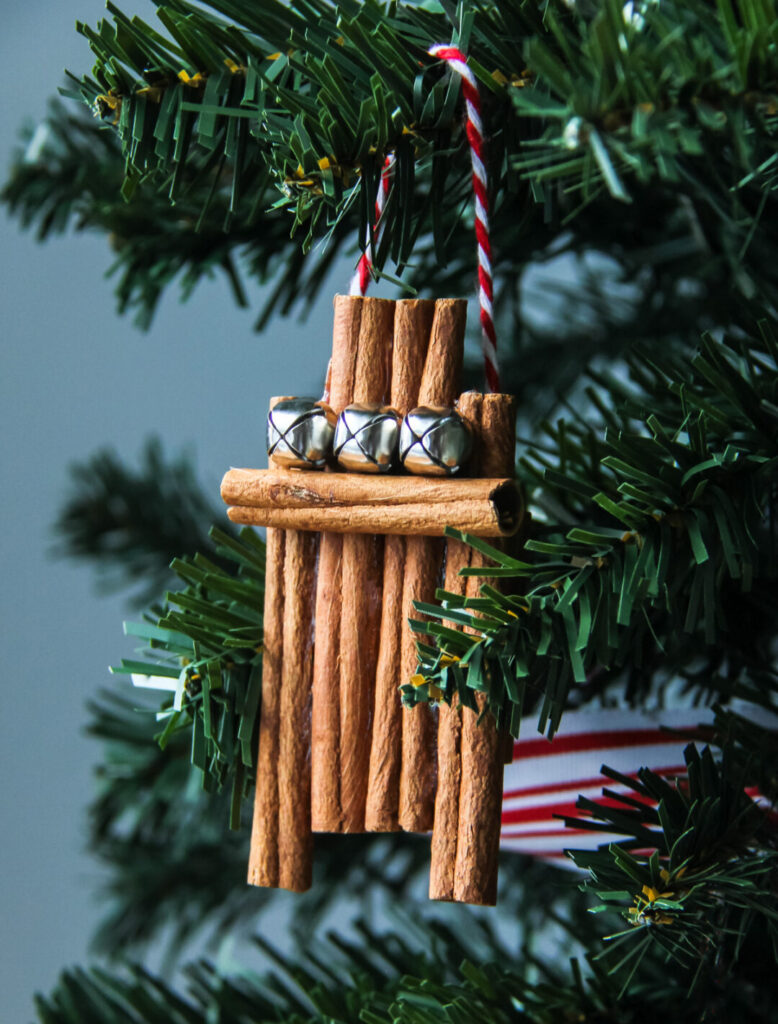 Cinnamon stick sleigh Christmas ornament