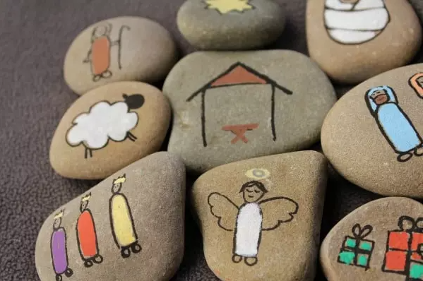 DIY nativity story stones for story telling with kids