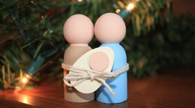 DIY Miniature Nativity Scene the cutest little craft to make with kids