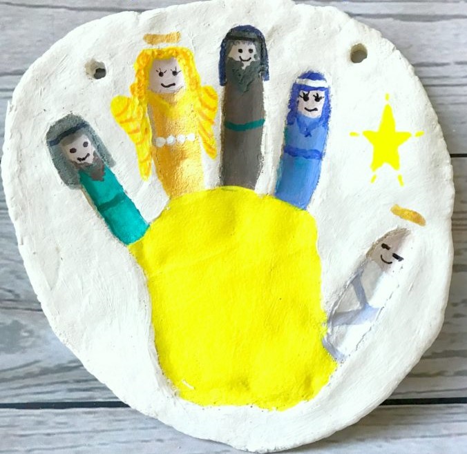 gorgeous Nativity salt dough hand print keepsake a Christmas craft activity with the kids