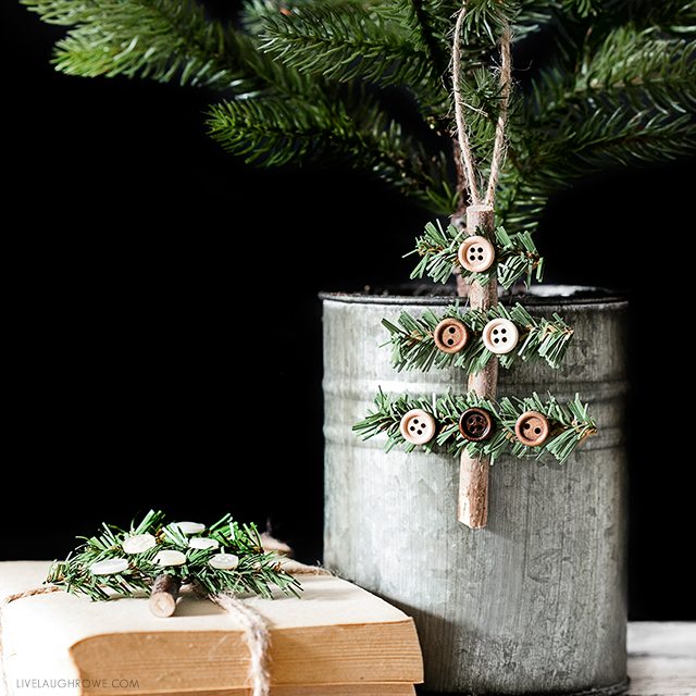 simple, Rustic Holiday Ornament